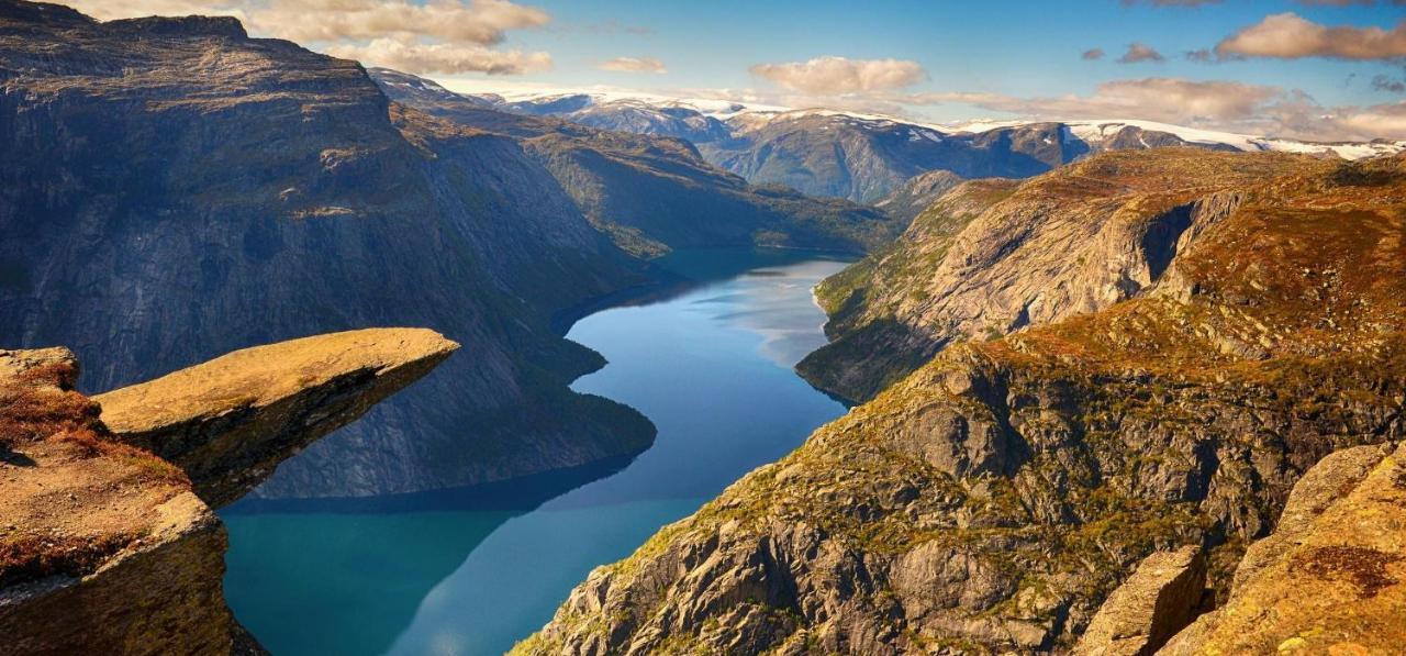 Trolltunga View * Tyssedal